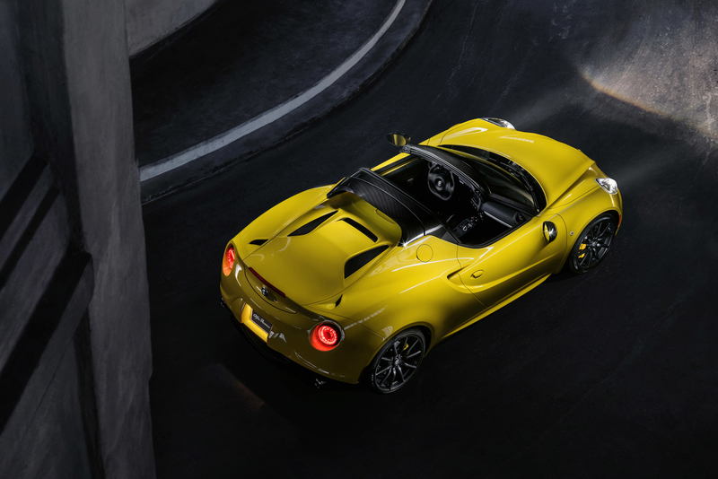 Illustration for article titled 2016 Alfa Romeo 4C Spider: This Is It